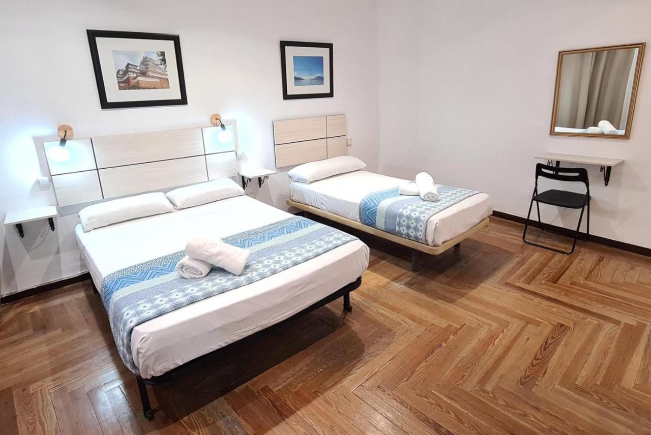 Hostal Santa Barbara Madrid Eksteriør bilde